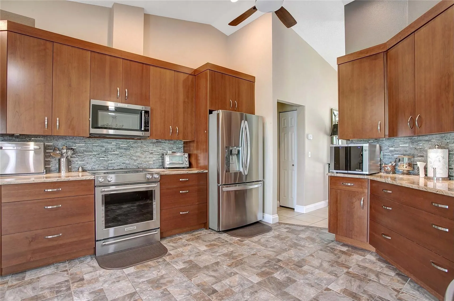 19616 Livingston Avenue Lutz FL 33559