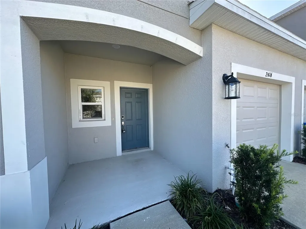 2416 Paravane Way Wesley Chapel FL 33543