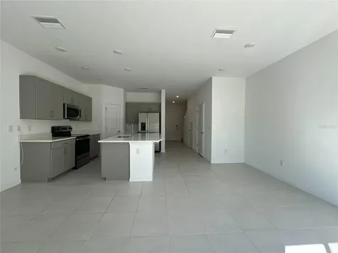 2416 Paravane Way Wesley Chapel FL 33543