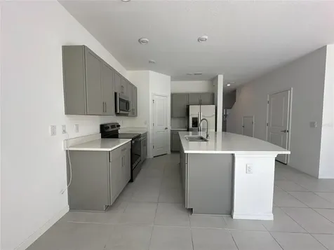 2416 Paravane Way Wesley Chapel FL 33543