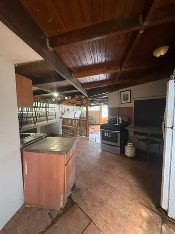 58, Prolongacion Comercio Yauco PR 00698