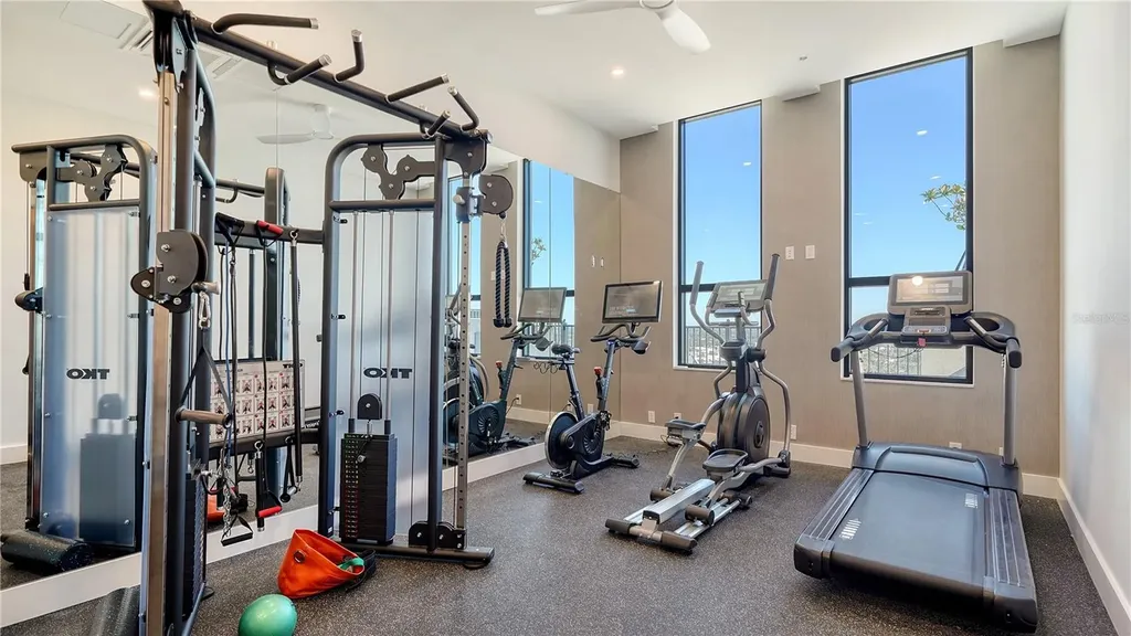 33 S Palm Avenue Sarasota FL 34236