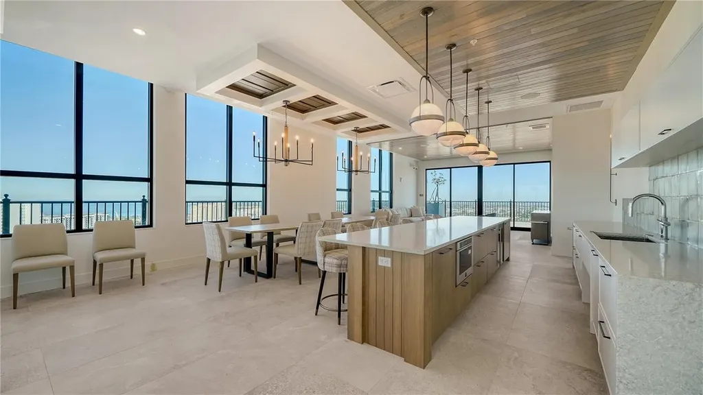 33 S Palm Avenue Sarasota FL 34236