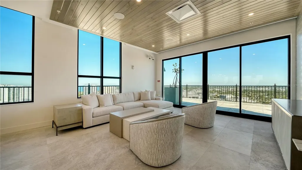 33 S Palm Avenue Sarasota FL 34236