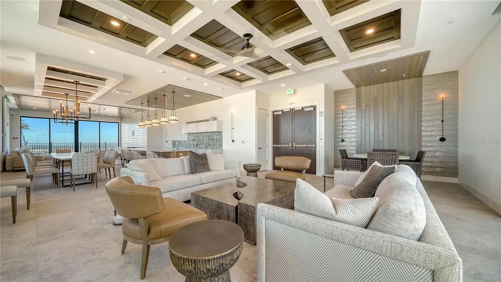 33 S Palm Avenue Sarasota FL 34236