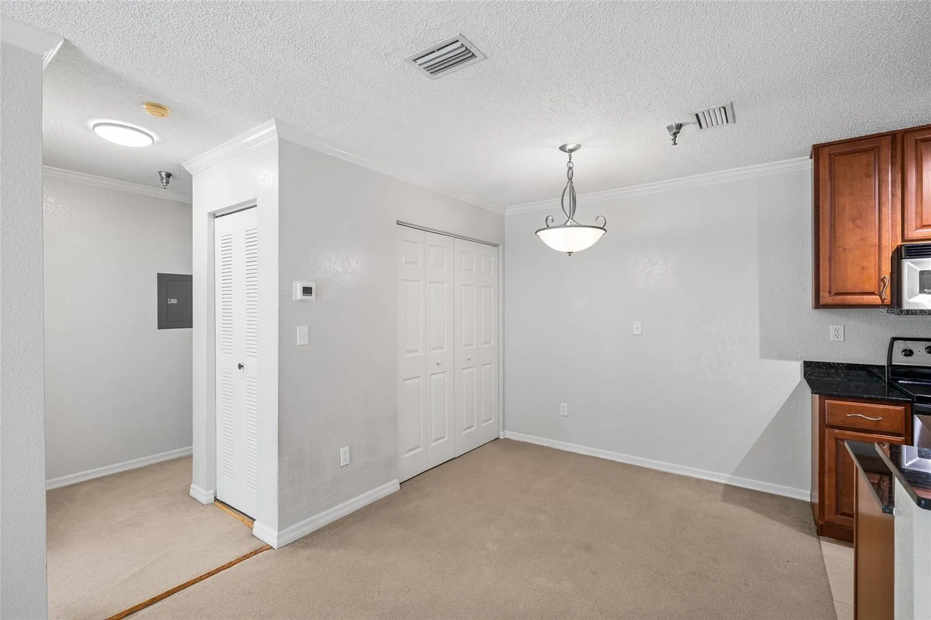 10263 Gandy Boulevard N St Petersburg FL 33702
