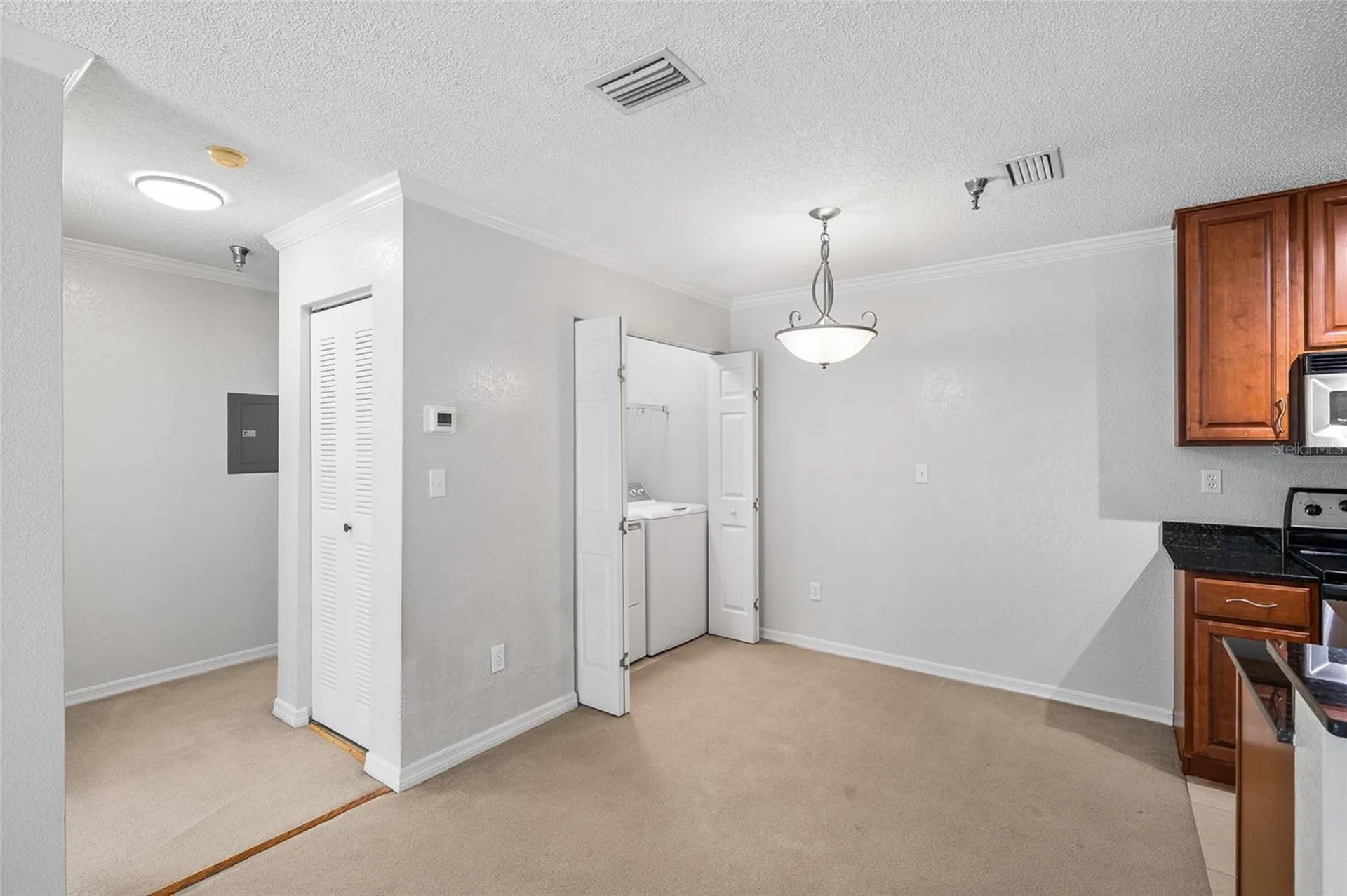 10263 Gandy Boulevard N St Petersburg FL 33702