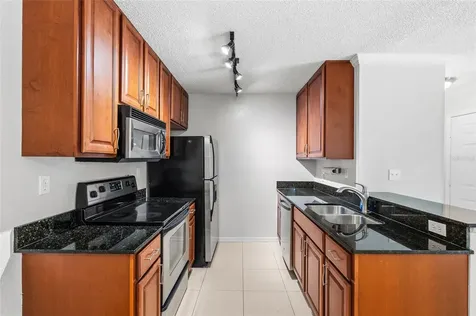 10263 Gandy Boulevard N St Petersburg FL 33702