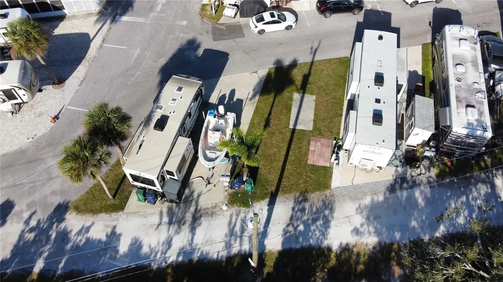 136 Bahia Drive Palmetto FL 34221