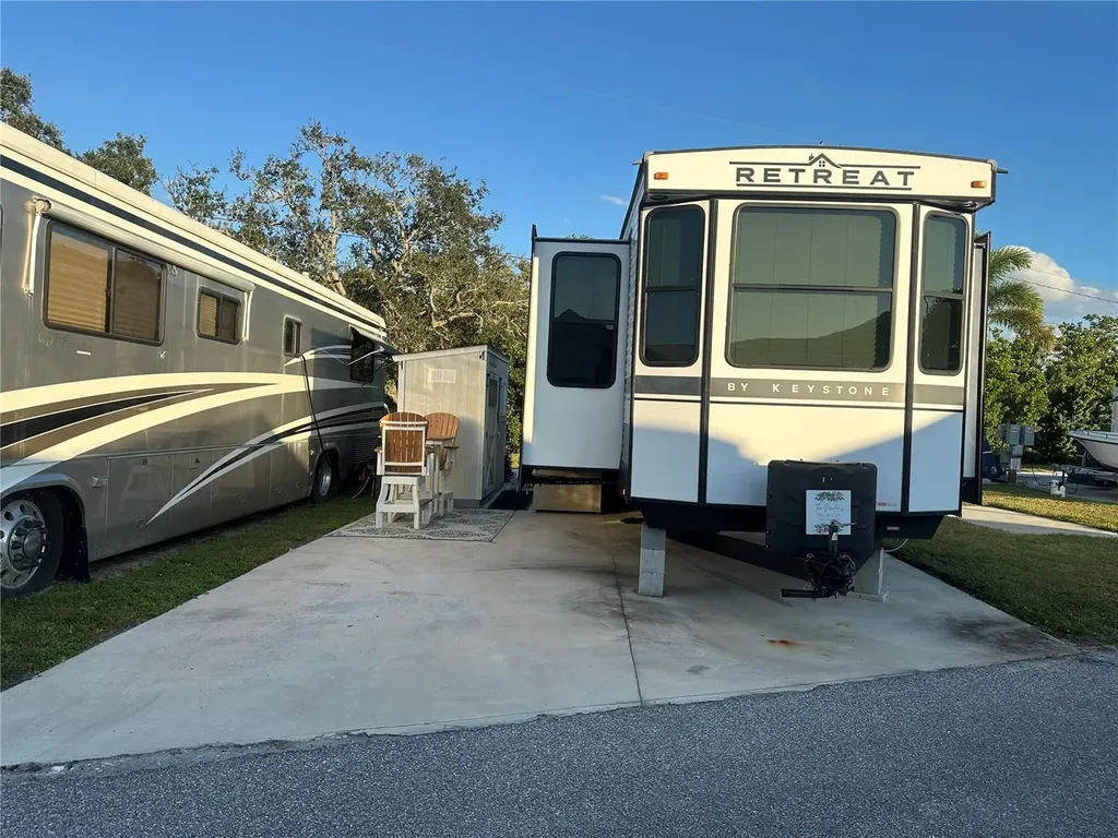 136 Bahia Drive Palmetto FL 34221