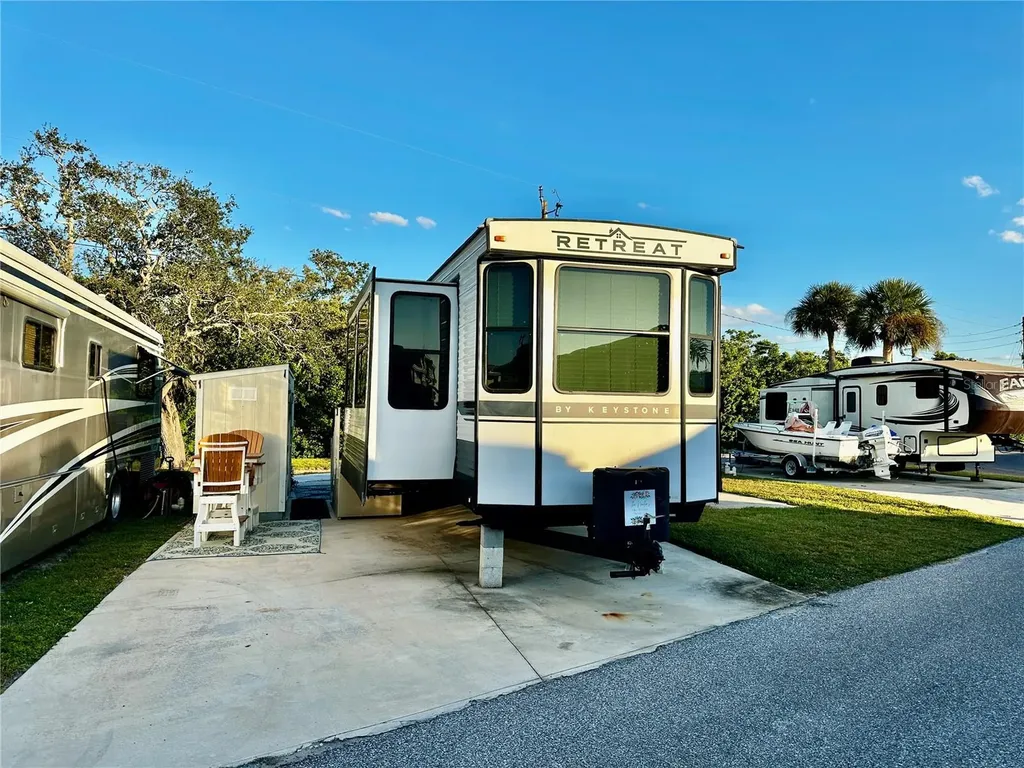 136 Bahia Drive Palmetto FL 34221