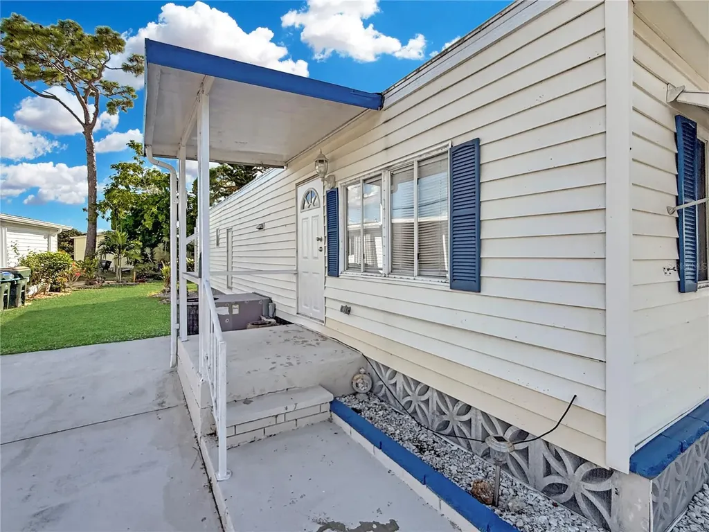5559 Holiday Park Boulevard North Port FL 34287