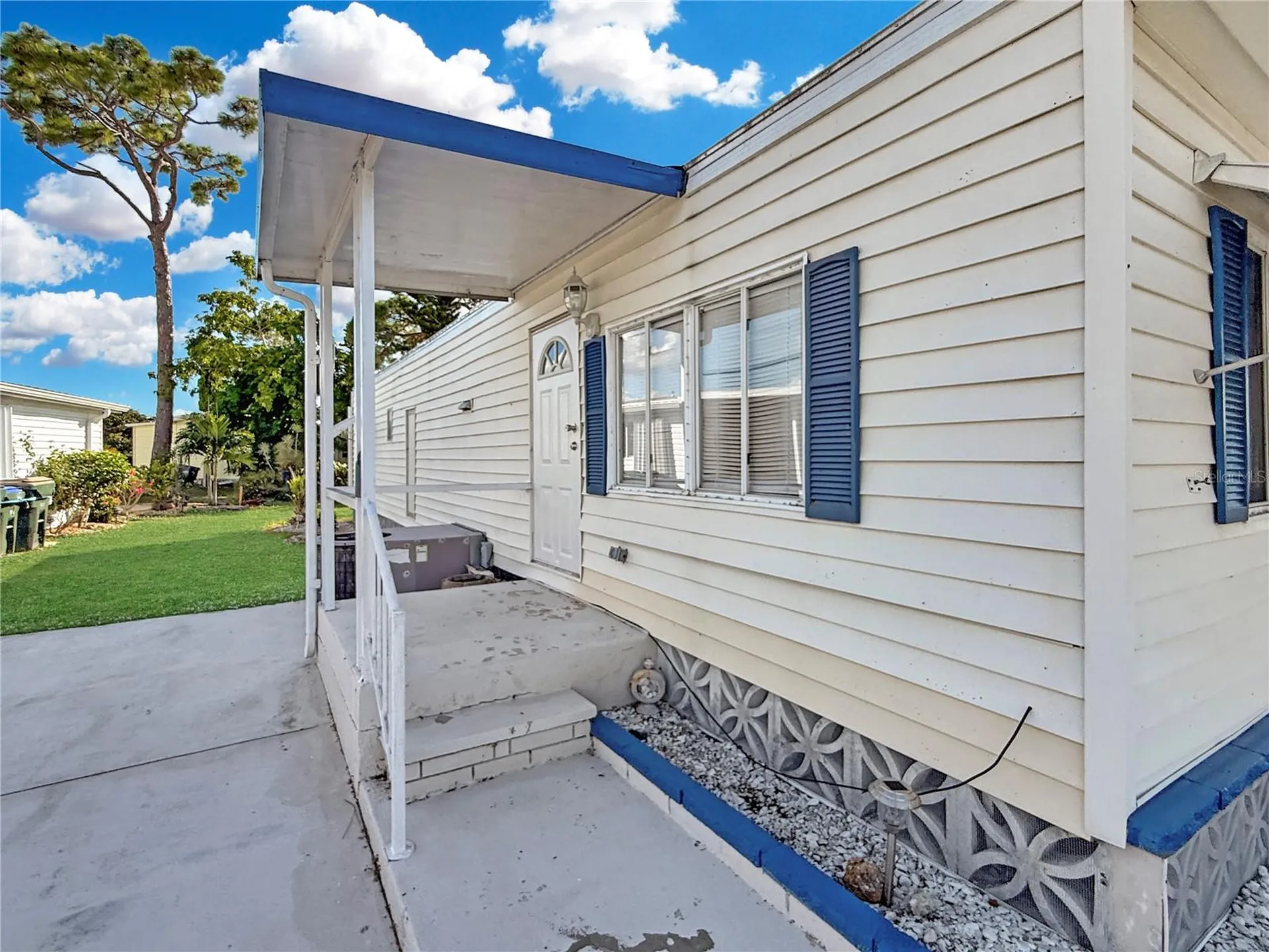 5559 Holiday Park Boulevard North Port FL 34287