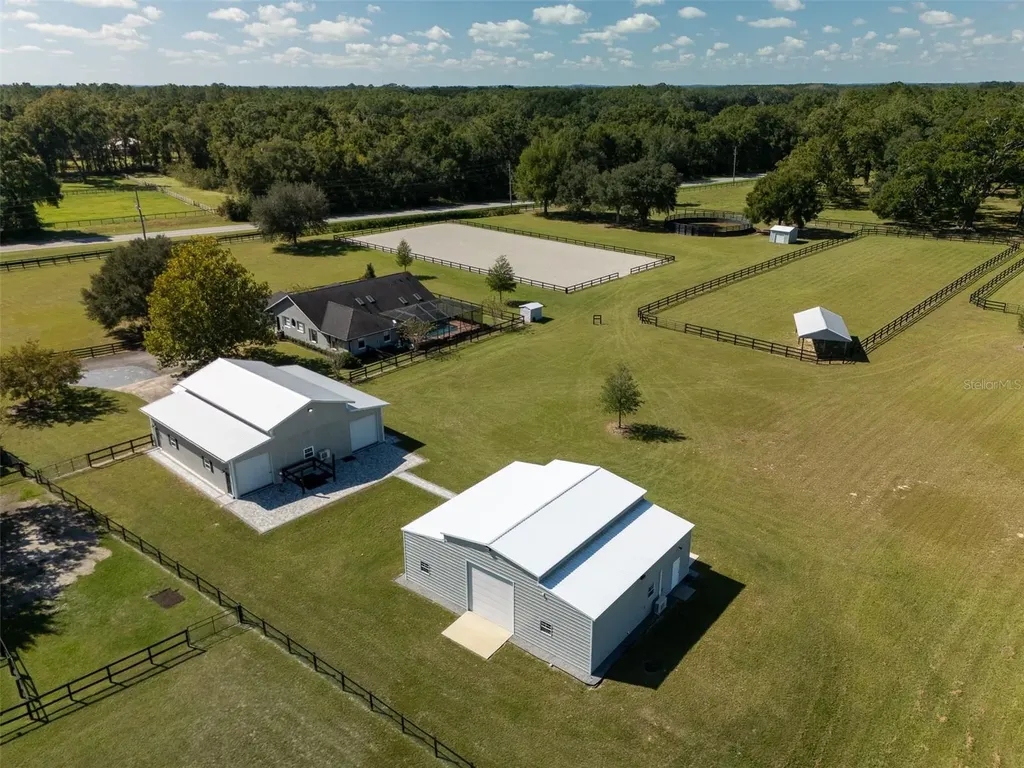 15921 NW Highway 464b Morriston FL 32668