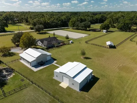 15921 NW Highway 464b Morriston FL 32668