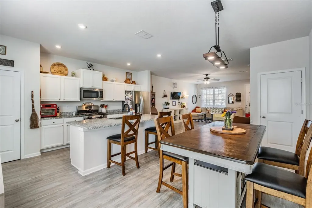 15068 Caravan Avenue Odessa FL 33556