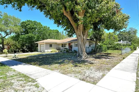 1504 Cocoanut Avenue Sarasota FL 34236