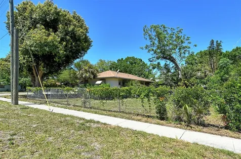 1504 Cocoanut Avenue Sarasota FL 34236