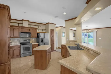 4017 Myrtle Oak Court Zellwood FL 32798