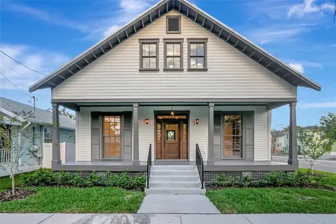 2111 W Cleveland Street Tampa FL 33606