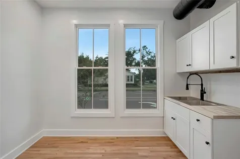 2111 W Cleveland Street Tampa FL 33606