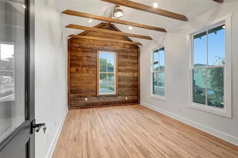 2111 W Cleveland Street Tampa FL 33606