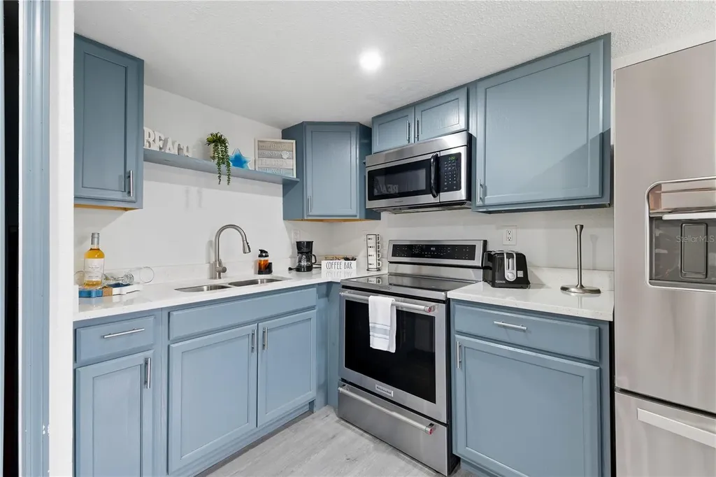 5826 Portsmouth Drive Tampa FL 33615