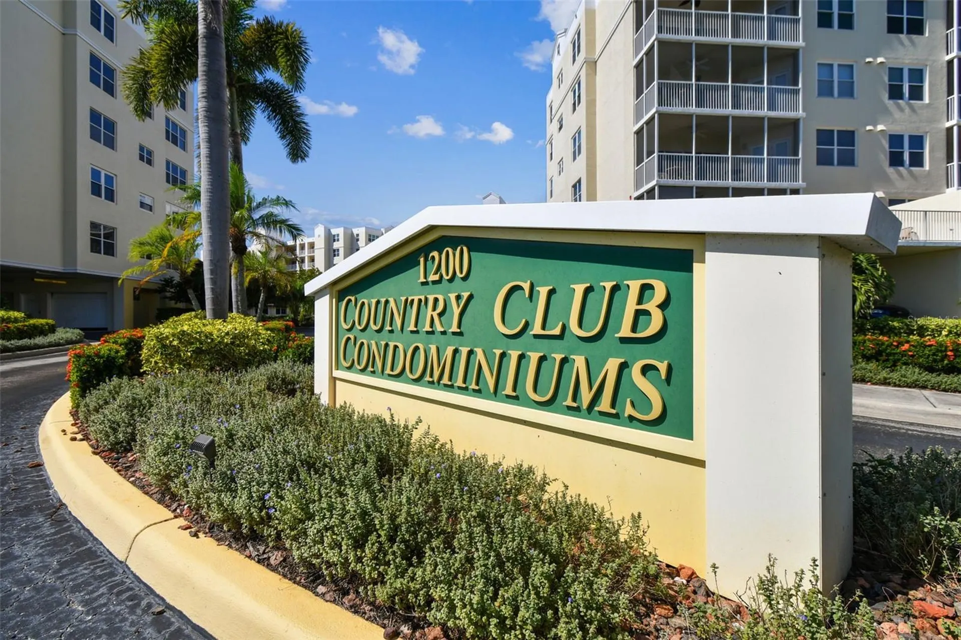 1200 Country Club Drive Largo FL 33771