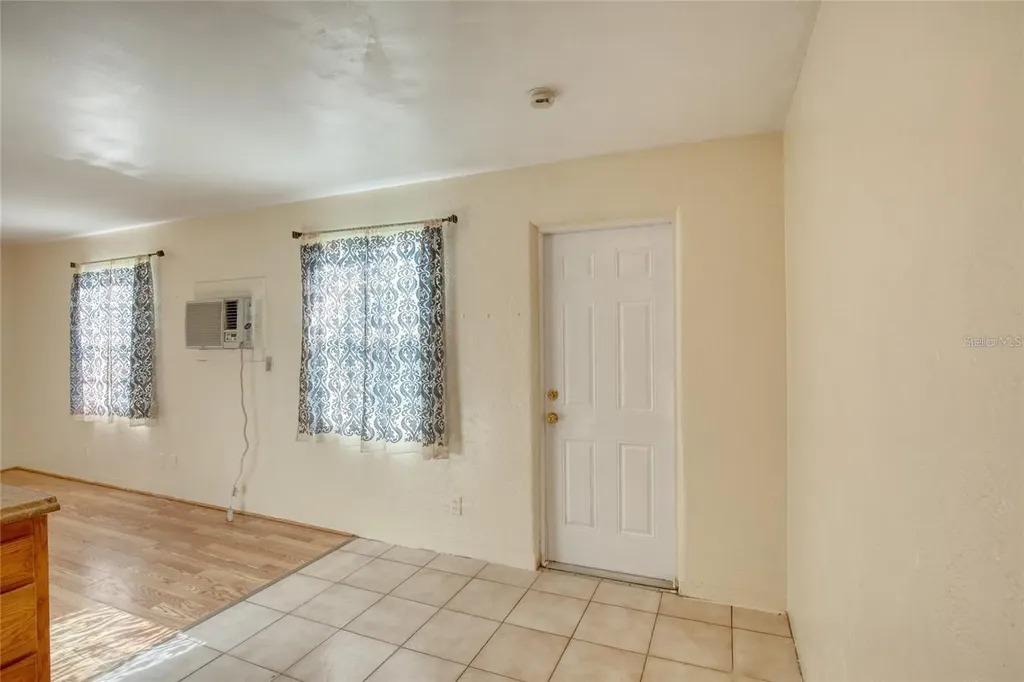 815 8th Street Daytona Beach FL 32117