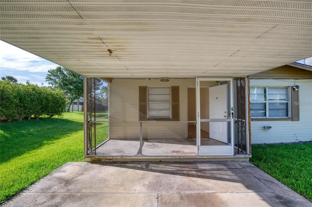 815 8th Street Daytona Beach FL 32117