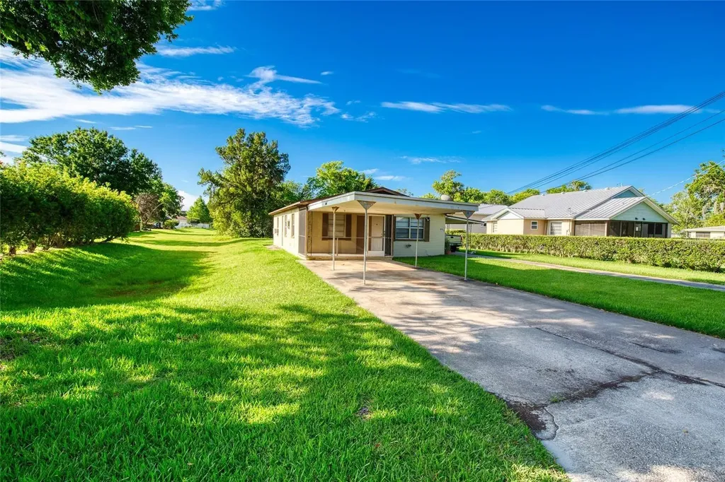 815 8th Street Daytona Beach FL 32117