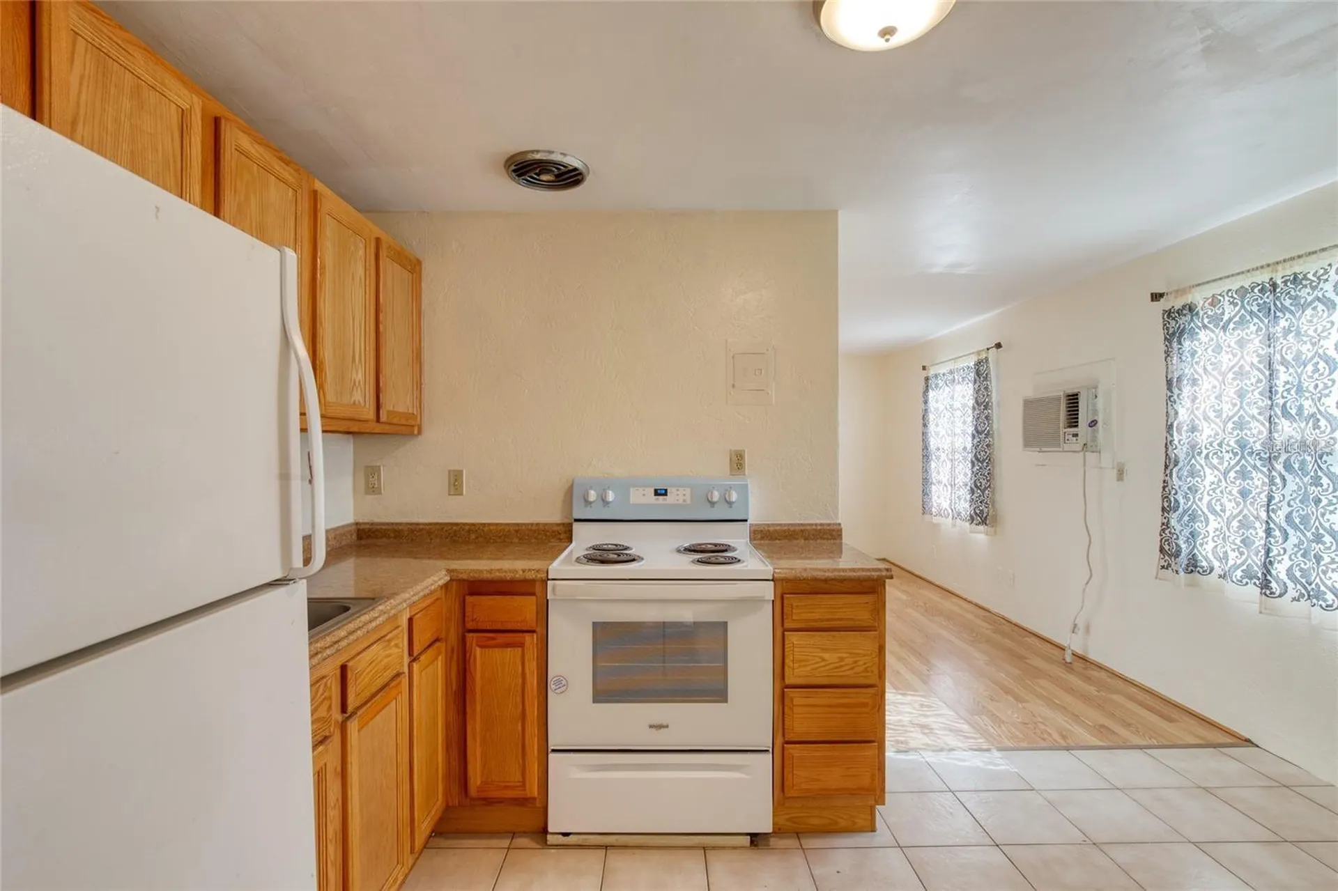 815 8th Street Daytona Beach FL 32117