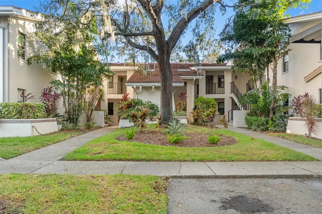 300 S Florida Avenue Tarpon Springs FL 34689