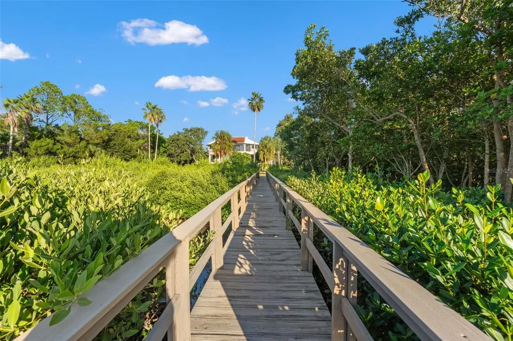 300 S Florida Avenue Tarpon Springs FL 34689