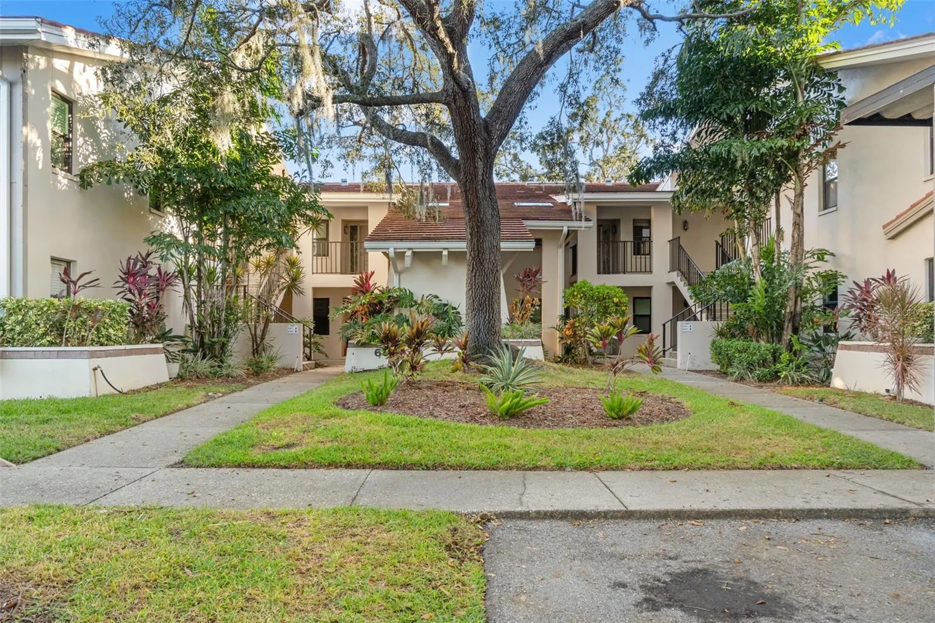 300 S Florida Avenue Tarpon Springs FL 34689