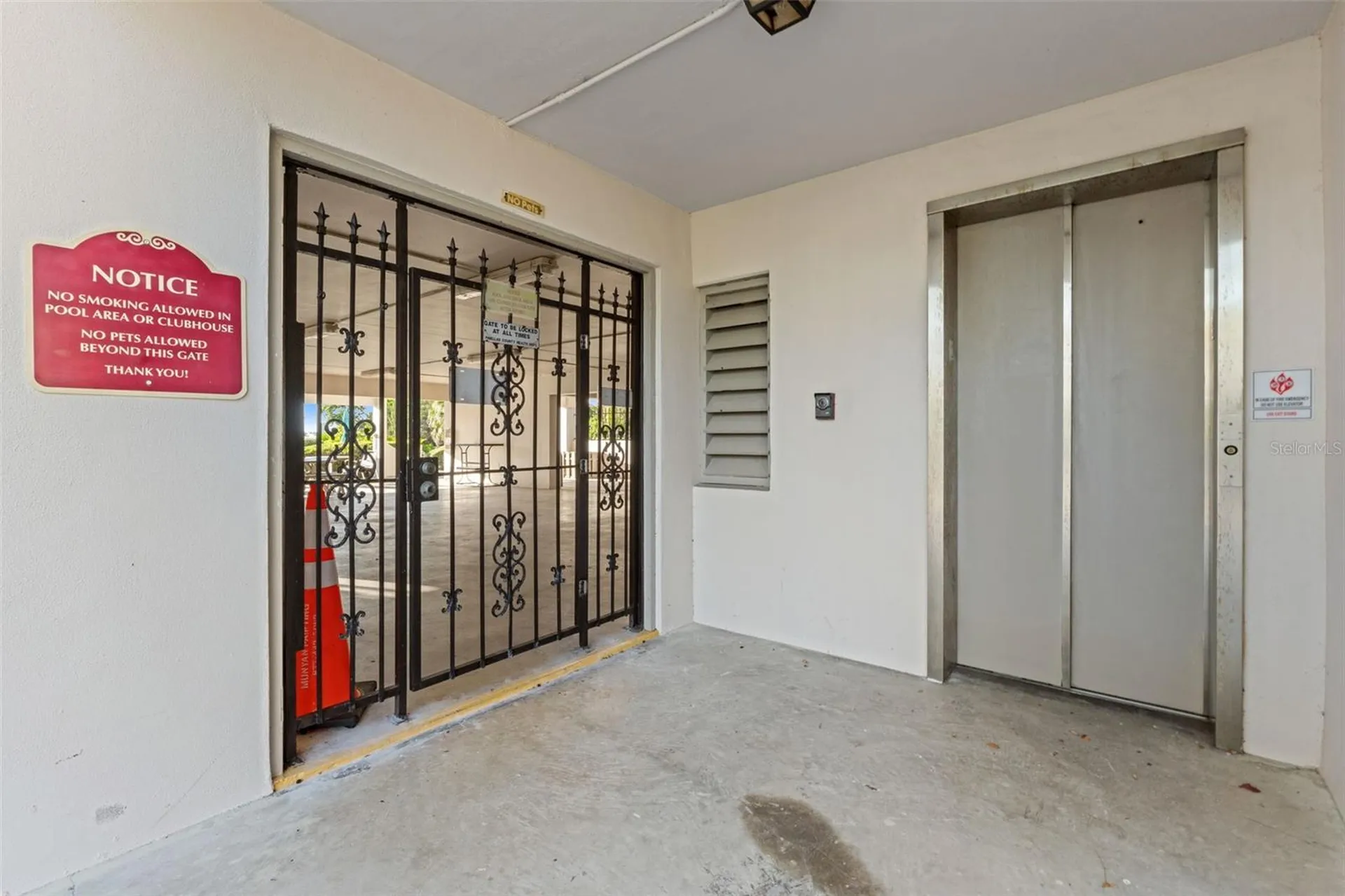 300 S Florida Avenue Tarpon Springs FL 34689
