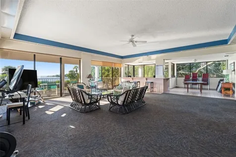 300 S Florida Avenue Tarpon Springs FL 34689