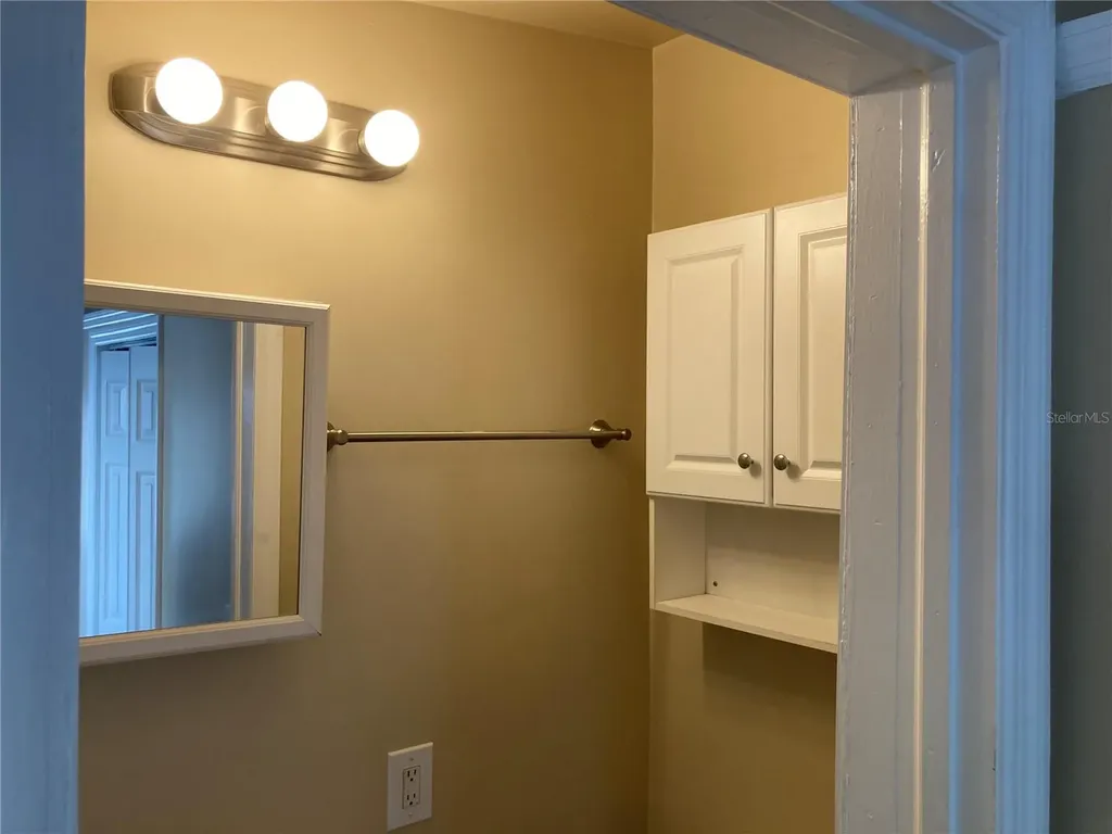 5609 1/2 Tangerine Avenue S Gulfport FL 33707