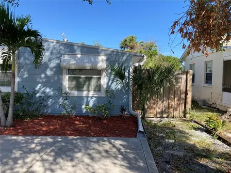 5609 1/2 Tangerine Avenue S Gulfport FL 33707