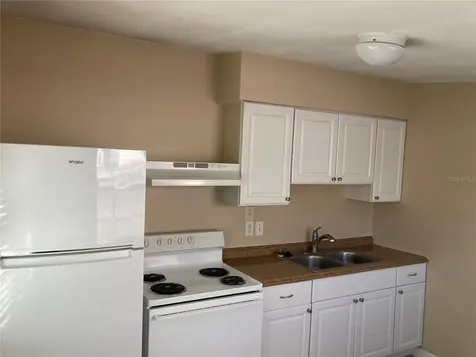 5609 1/2 Tangerine Avenue S Gulfport FL 33707
