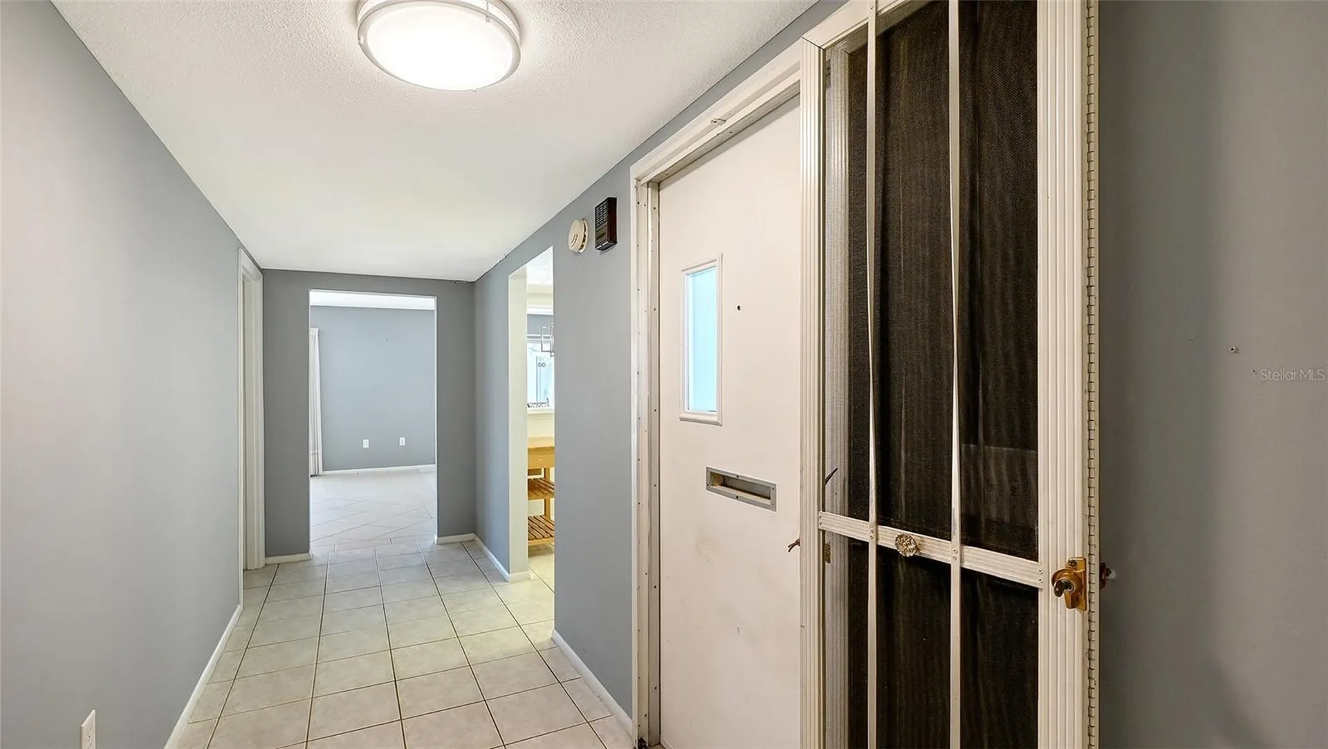 5474 Riverbluff Circle Sarasota FL 34231