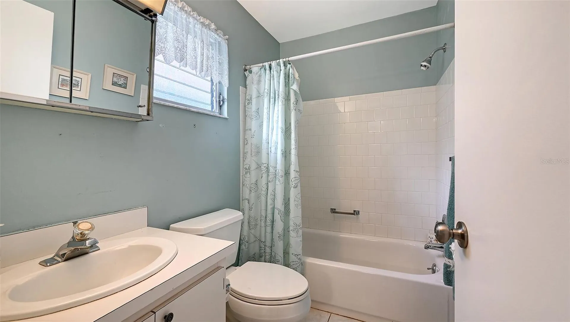 5474 Riverbluff Circle Sarasota FL 34231