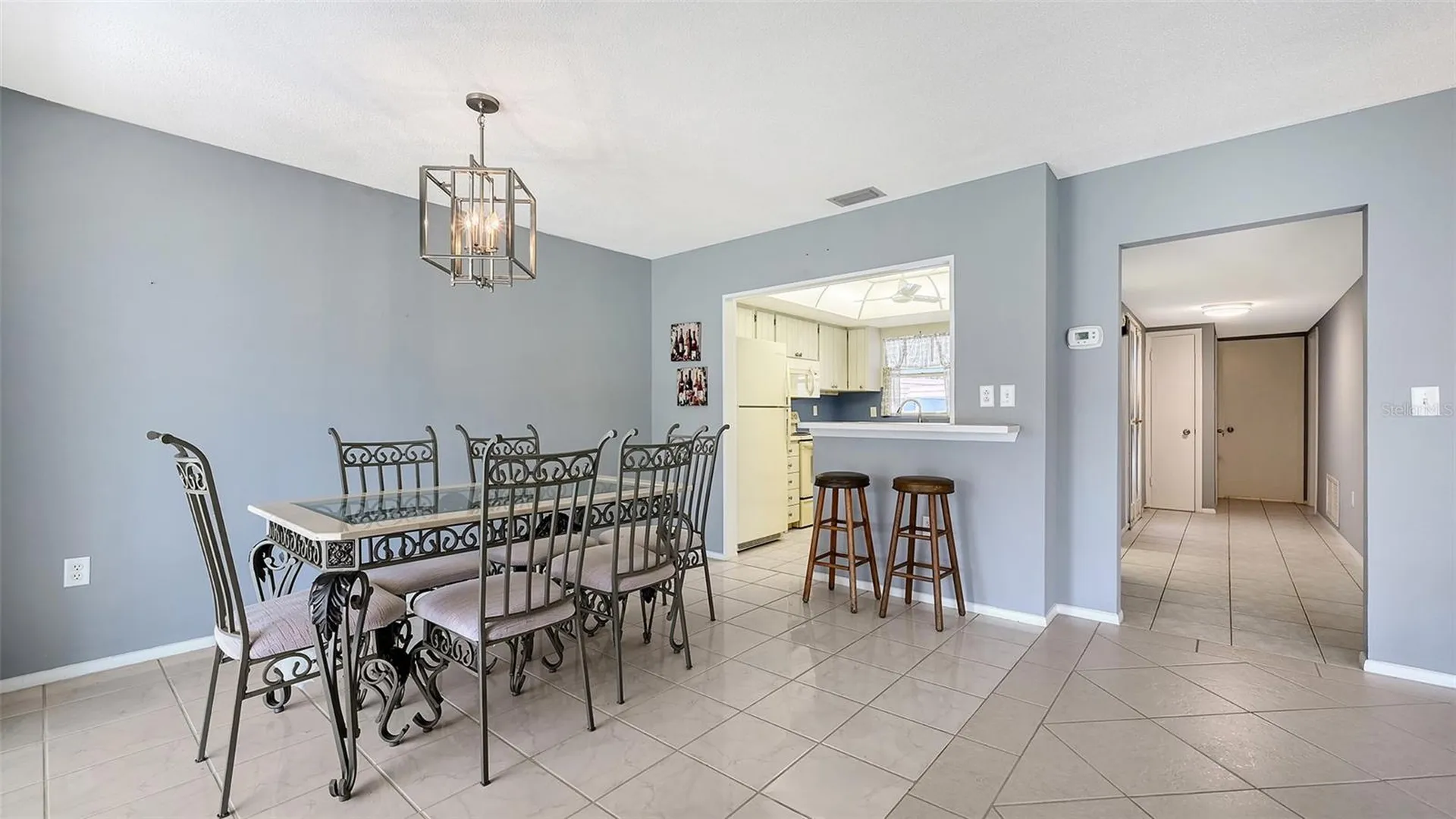 5474 Riverbluff Circle Sarasota FL 34231