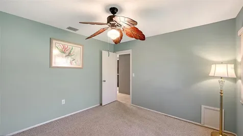 5474 Riverbluff Circle Sarasota FL 34231