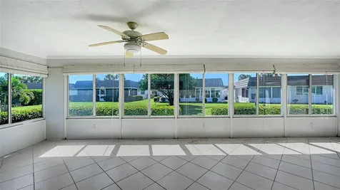 5474 Riverbluff Circle Sarasota FL 34231