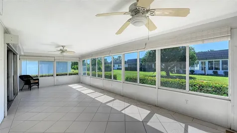 5474 Riverbluff Circle Sarasota FL 34231