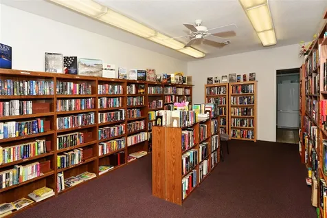 5474 Riverbluff Circle Sarasota FL 34231