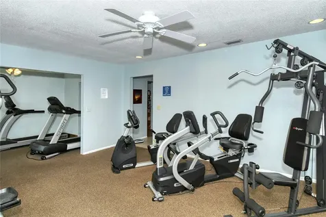 5474 Riverbluff Circle Sarasota FL 34231