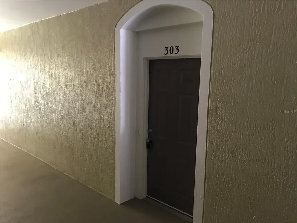 588 Brantley Terrace Way Altamonte Springs FL 32714