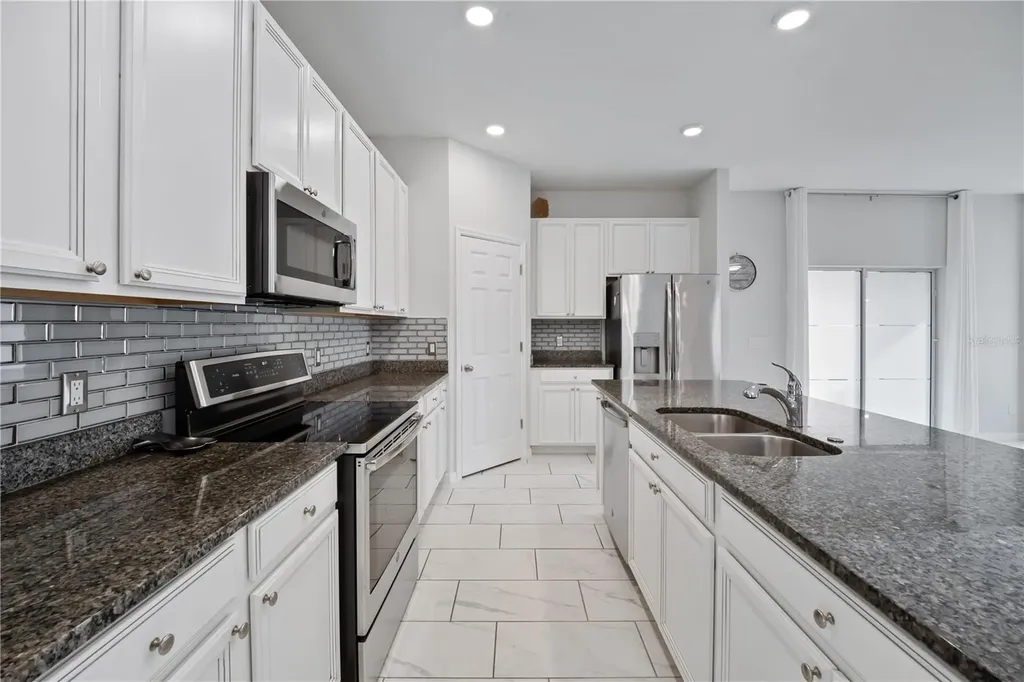 178 Aberdeen Street Davenport FL 33896